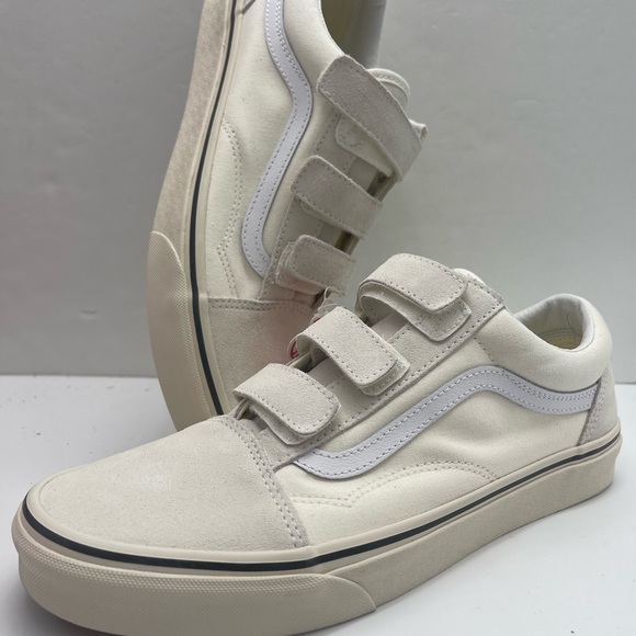 Vans Mn Cream Vans Old Skool Velcro 
Marshmallow/Turtledove
VN0A3D29R2S Sneakers - Picture 15 of 16